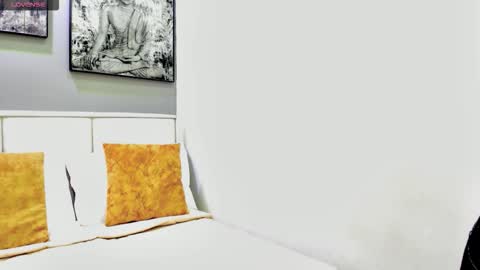 Snapshot of ricky_backus chatting on 10.23.25 Ricky Backus online show from 10.23.25