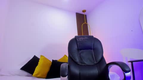 Ricky  online show from 02.20.25