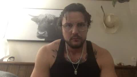 Snapshot of ride8529 chatting on 12.19.25 ride8529 online show from 12.19.25