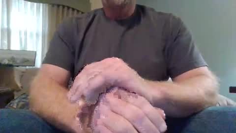 Snapshot of ridemypogostickk2 chatting on 12.03.25 ridemypogostickk2 online show from 12.03.25