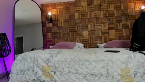 Sara online show from 02.13.25