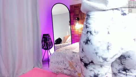 Sara online show from 03.12.25