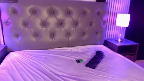 RIHONNA online show from 11.22.25