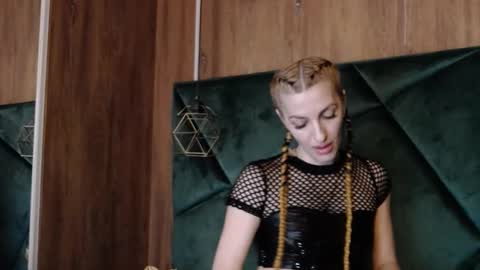 Snapshot of rileylannax chatting on 02.24.26 rileylannax online show from 02.24.26