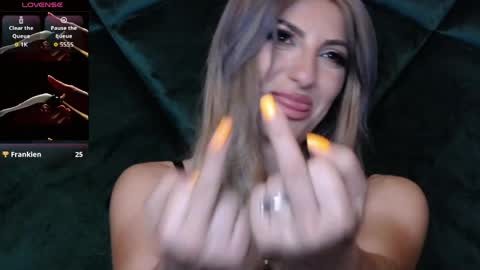 rileylannax online show from 05.13.26