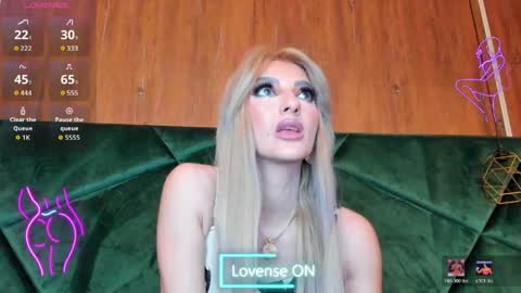 rileylannax online show from 05.19.26