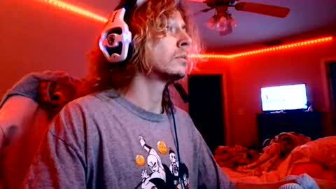 Snapshot of rimmyblondeass chatting on 05.18.26 TheRealCatNoir online show from 05.18.26