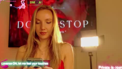 Rina Asty online show from 12.15.25