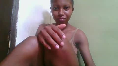 Snapshot of rinah654271 chatting on 02.14.26 rinah654271 online show from 02.14.26