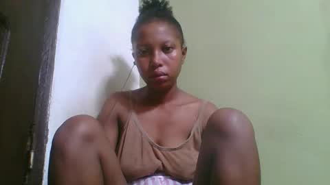 Snapshot of rinah654271 chatting on 02.25.26 rinah654271 online show from 02.25.26