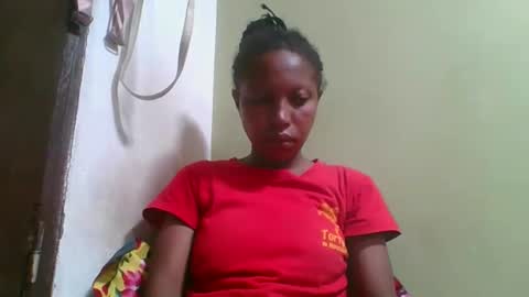 Snapshot of rinah654271 chatting on 04.09.26 rinah654271 online show from 04.09.26