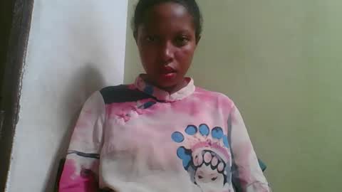 Snapshot of rinah654271 chatting on 04.25.26 rinah654271 online show from 04.25.26