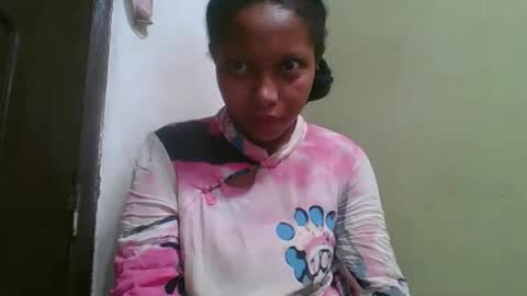 Snapshot of rinah654271 chatting on 05.03.26 rinah654271 online show from 05.03.26