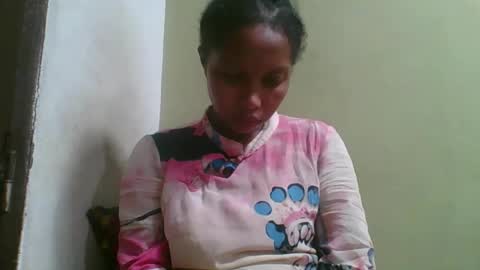 Snapshot of rinah654271 chatting on 05.05.26 rinah654271 online show from 05.05.26