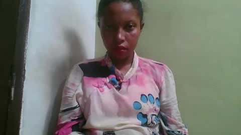 Snapshot of rinah654271 chatting on 05.05.26 rinah654271 online show from 05.05.26