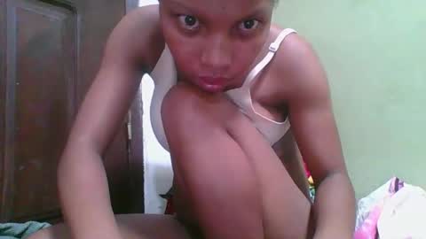 Snapshot of rinah654271 chatting on 05.08.26 rinah654271 online show from 05.08.26