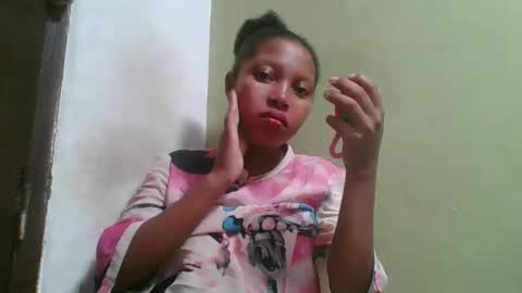 Snapshot of rinah654271 chatting on 05.20.26 rinah654271 online show from 05.20.26