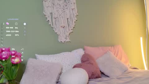 Snapshot of rinassecret chatting on 03.08.25 Rina online show from 03.08.25