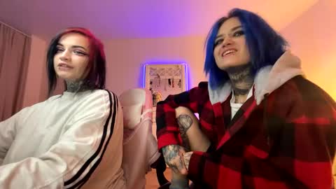 Snapshot of ripper_66 chatting on 12.01.24 DianaBrite fansl y online show from 12.01.24