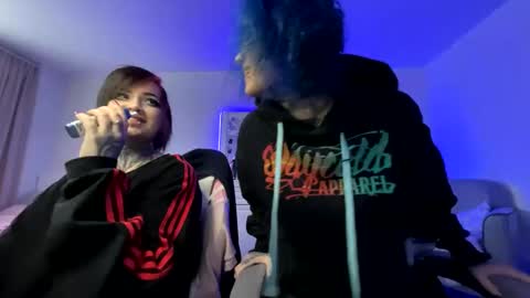 Snapshot of ripper_66 chatting on 12.15.24 DianaBrite fansl y online show from 12.15.24