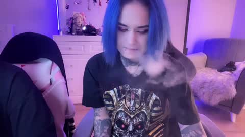 Snapshot of ripper_66 chatting on 12.16.24 DianaBrite fansl y online show from 12.16.24