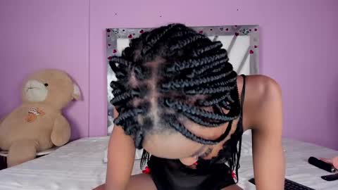 Snapshot of ririblonde chatting on 01.03.25 Ririblonde online show from 01.03.25