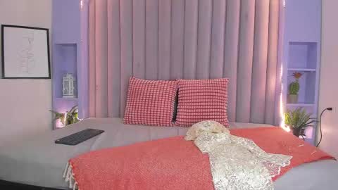 RIRI  online show from 10.14.25