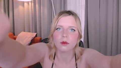 Snapshot of riritempt chatting on 05.16.26 Lolli online show from 05.16.26
