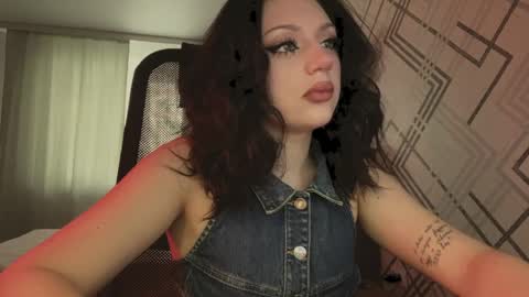 Nicole online show from 04.08.26