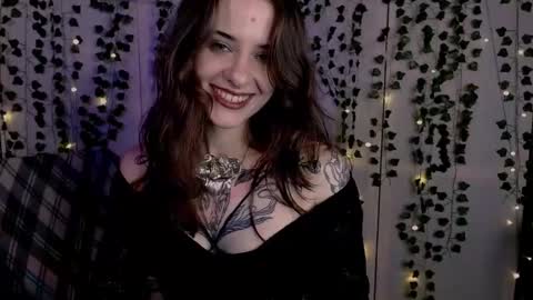 Snapshot of risha_laass chatting on 05.29.26 risha_laass online show from 05.29.26