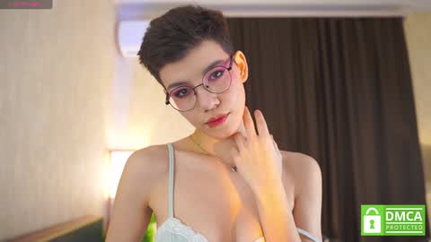 Agnes online show from 01.25.25