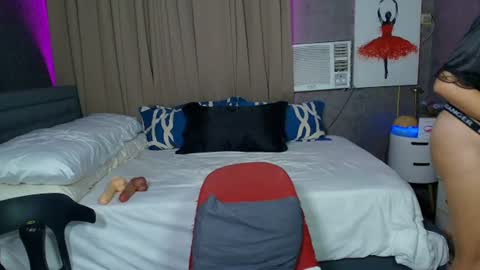 Snapshot of risque_asiancassandra chatting on 07.15.26 Miss Cassie online show from 07.15.26