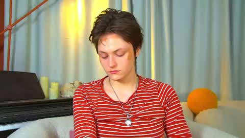 Snapshot of ritarosses chatting on 05.21.26 Rita online show from 05.21.26