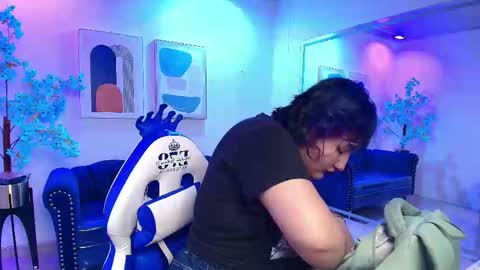 Snapshot of ritsuka_berry chatting on 11.04.25 Ritsuka online show from 11.04.25