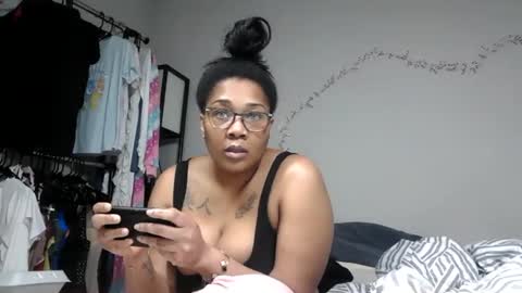 River Saint online show from 03.02.25