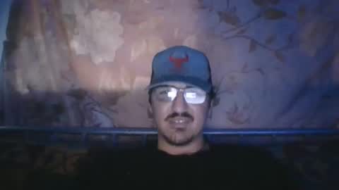 Snapshot of riviere2325 chatting on 05.22.26 LaLegende online show from 05.22.26
