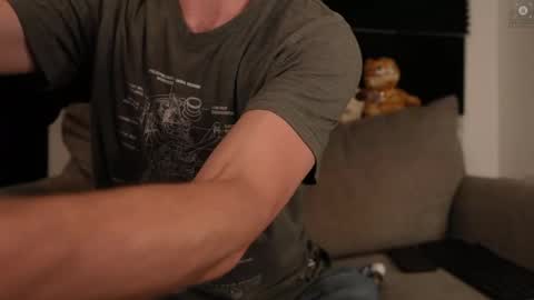 Ryan aka KeylimeRy online show from 04.01.26