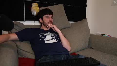 Snapshot of rndmzd chatting on 05.28.26 Ryan aka KeylimeRy online show from 05.28.26