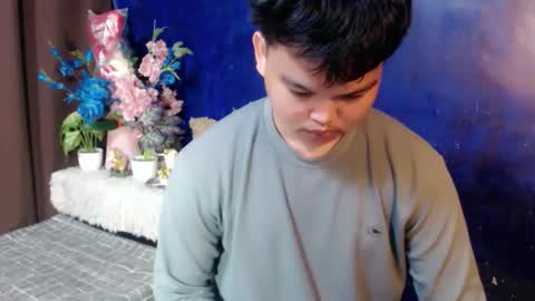 Snapshot of rnl_cum chatting on 04.19.26 RICH MY GOAL online show from 04.19.26