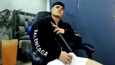 Roan Birkin online show from 09.24.25