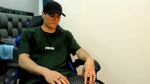 Roan Birkin online show from 11.07.25