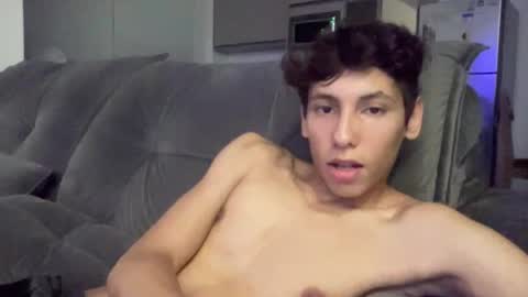 roandry909974 online show from 12.02.24