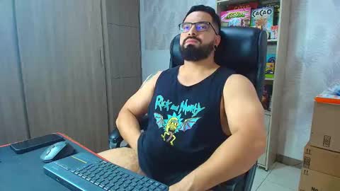 Snapshot of robby_k chatting on 12.21.25 Robby online show from 12.21.25