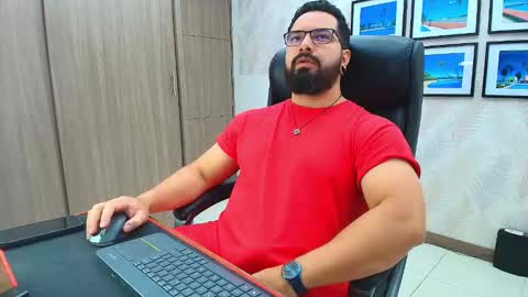 Snapshot of robby_k chatting on 01.08.26 Robby online show from 01.08.26