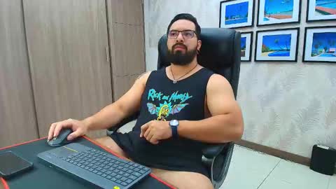 Snapshot of robby_k chatting on 01.09.26 Robby online show from 01.09.26