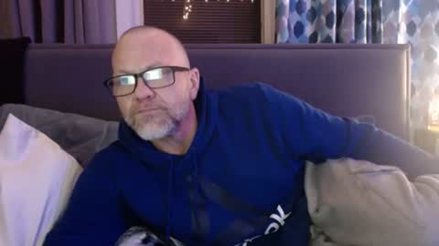 Snapshot of robbybecker71 chatting on 01.01.25 Chargedemotion online show from 01.01.25
