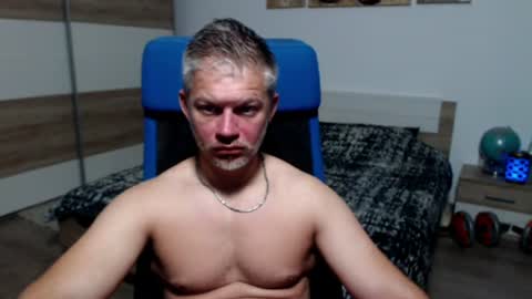 Snapshot of robbyshawz chatting on 06.30.26 robbyshawz online show from 06.30.26