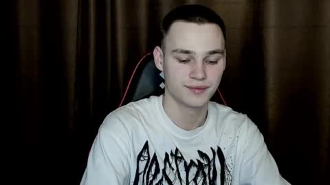 robert10211 online show from 02.03.25