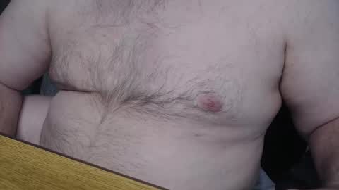 Snapshot of robert9955 chatting on 04.28.26 Robert9955 online show from 04.28.26