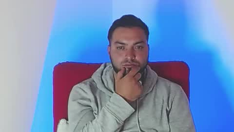 Snapshot of robert_leroy chatting on 02.05.26 Stiven - online show from 02.05.26